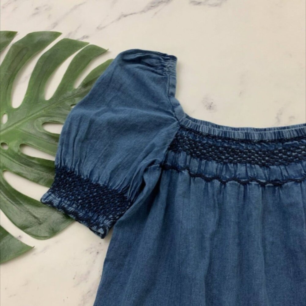 Womens Presley Chambray Top Size M Dark Indigo Blue Embroidered Trim - Picture 2 of 4